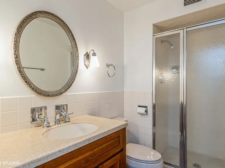 6007 N Sheridan Rd #19D — Photo 12