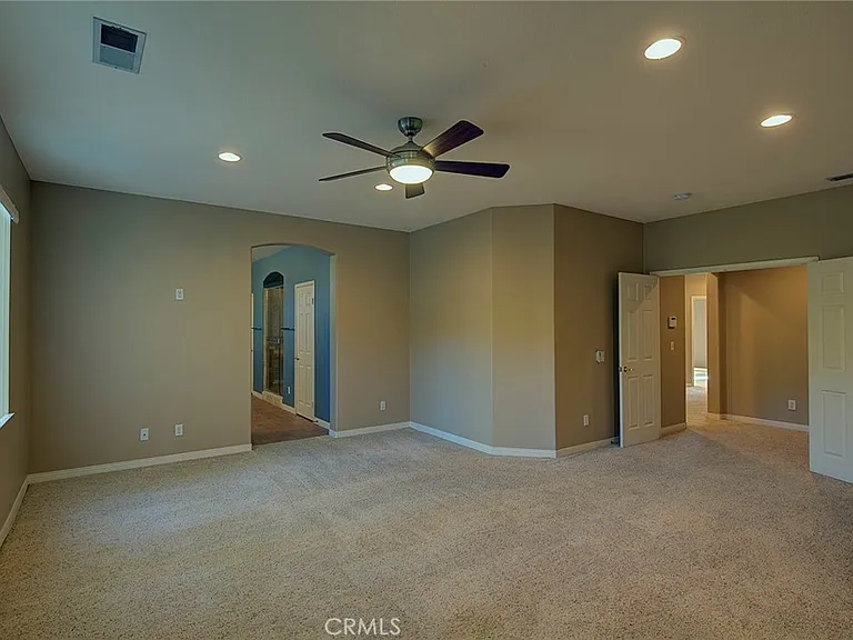 4520 Garden City Ln — Photo 18