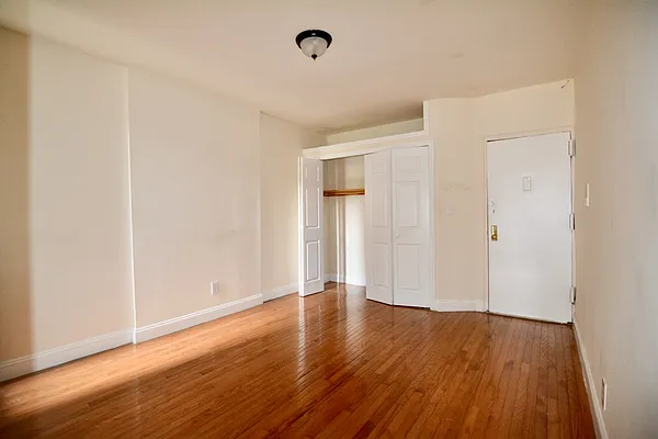 Rented by Corcoran | media 21