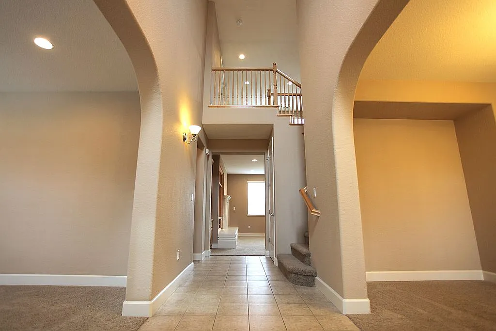 209 Brighton Cir photo 1