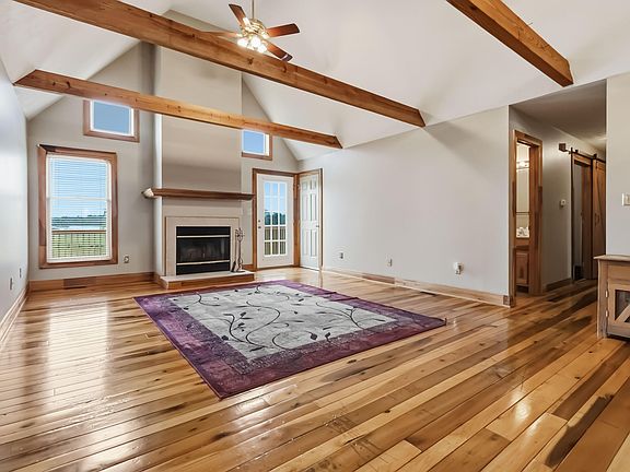 5th image of 67 Delbar Ln
