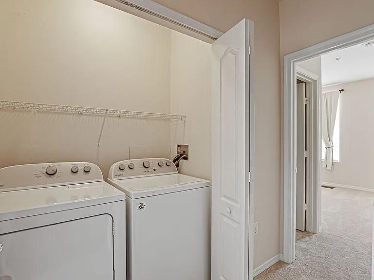 3168 Bayshore Oaks Dr — Photo 23