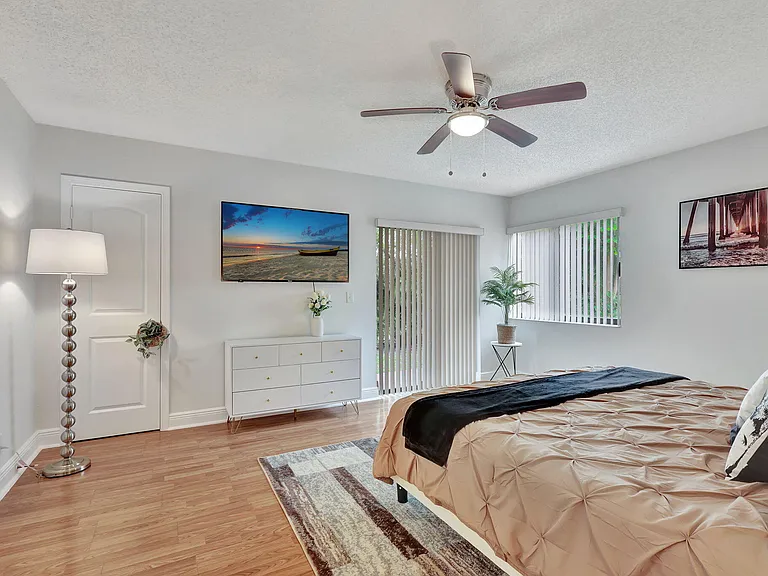12641 Westhampton Cir #C311 — Photo 21