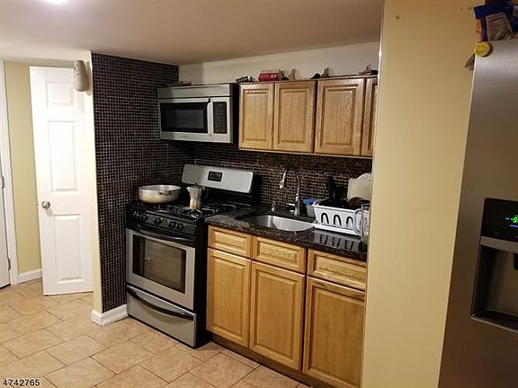 5th image of 433 Park Ave