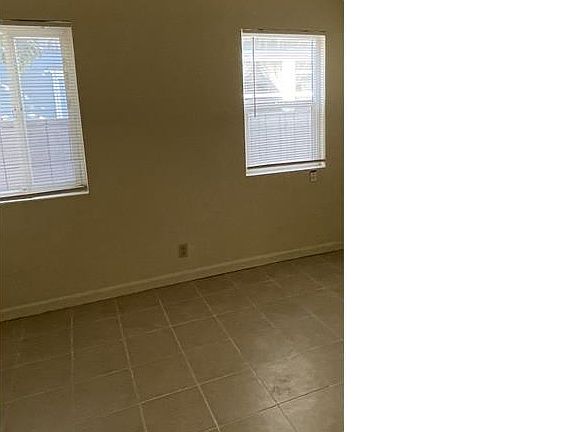 5th image of 1115 Gulf Ave