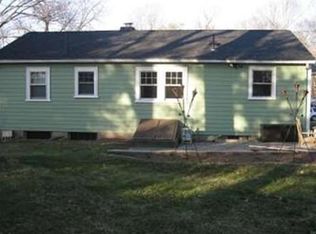 5 Hamilton St, Framingham, MA 01701