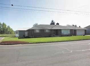 960 B St, Washougal, WA 98671