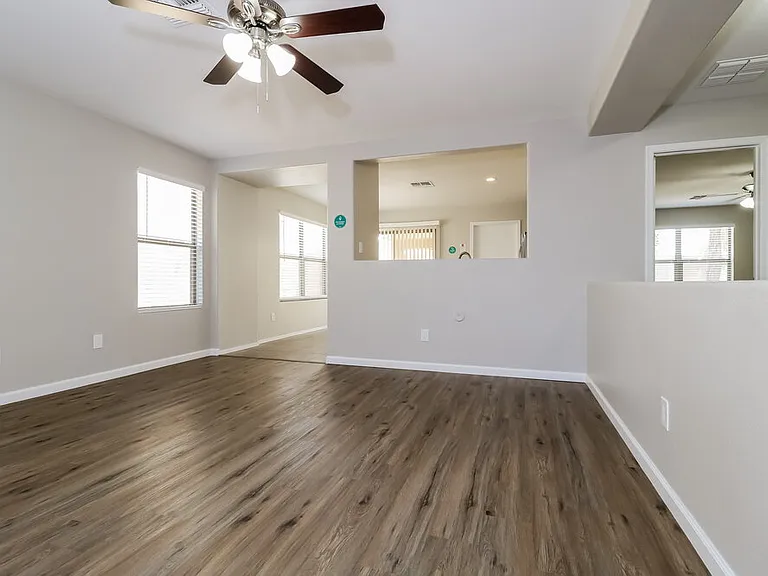 16910 W Marconi Ave — Photo 5