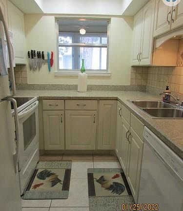 5th image of 612 Windrush Bay Dr Unit 612