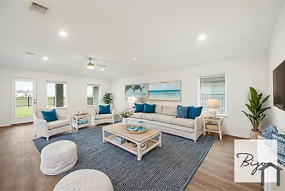 6011 Bella Breeze Dr — Photo 2