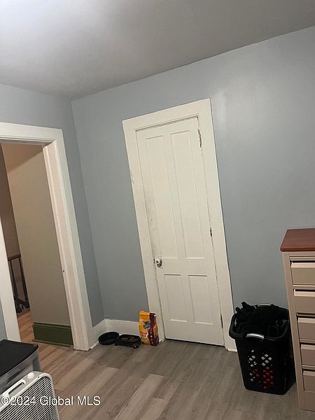 5th image of 4 Gilbert Street