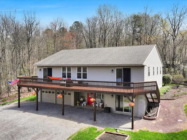 1144 Catawissa Rd, Tamaqua, PA 18252
