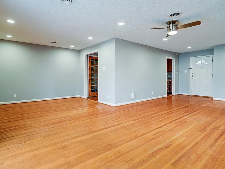 8610 Bevlyn Dr — Photo 11