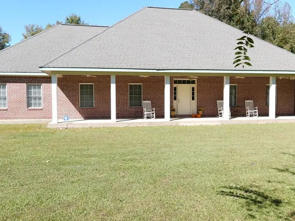 115 Woodridge Dr, Booneville, MS 38829