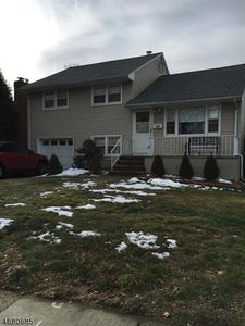 742 Saint Georges Ave, Rahway, NJ, 07065