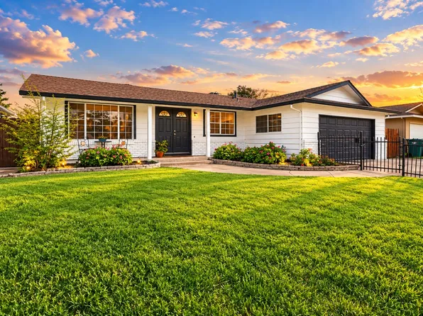 8734 Hermosa Ct, Stockton, CA 95210