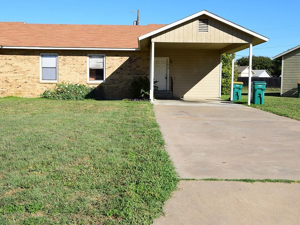 1st image of 1619 Kelly Dr