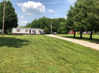 482 Sulphur Rd, Livingston, TN 38570