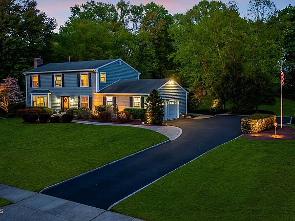 3rd image of 39 Jean Terrace