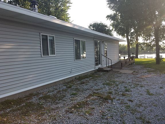 Side View of Main Cabin