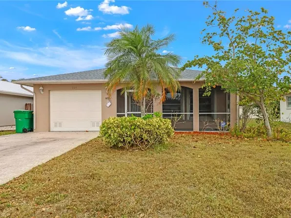 605 97th Ave N, Naples, FL 34108