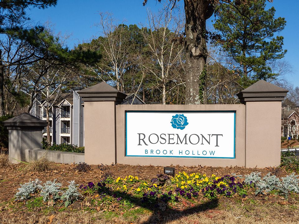 1st image of 100 Chase Common Dr #2015