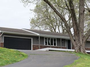 2526 Brookview Dr, Troy, OH 45373