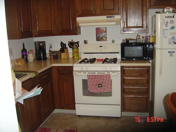 Large Eat In Kitchen 1