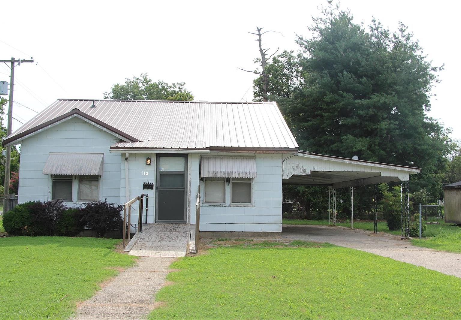 712 N Madison St, Malden, MO 63863 MLS 23047805 Zillow