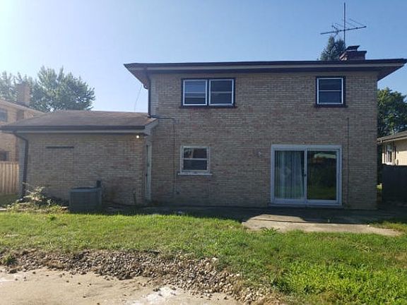 3rd image of 10106 Belden Ave