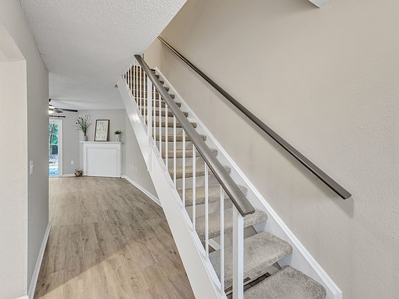 5th image of 2430 Condor Ct