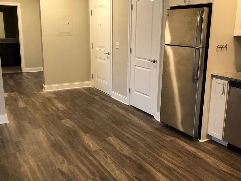 Contemporary Home Suites — Photo 7
