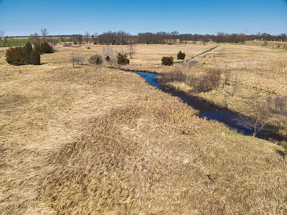 4th image of 198 W Chicago Rd