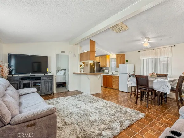 21210 E Arrow Hwy Trlr 107, Covina, CA 91724