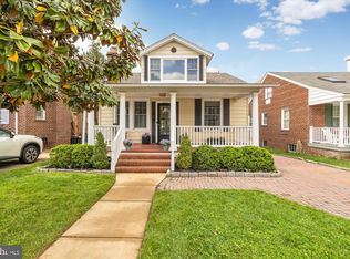 4613 Maple Ave, Bethesda, MD 20814