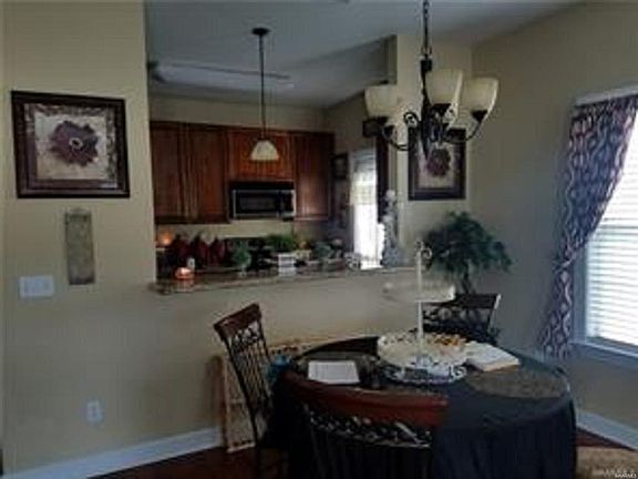 4th image of 308 Stratford Dr