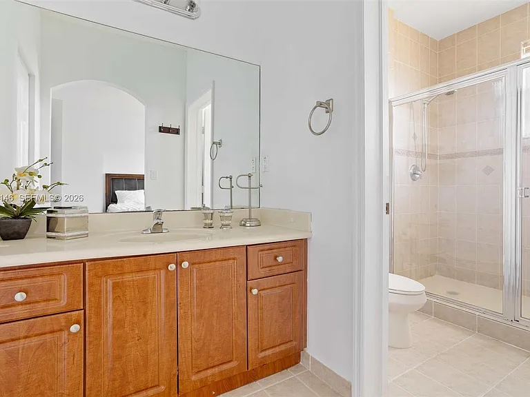 970 SW 144th Ave — Photo 8