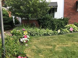 3035 Sylvan Dr, Royal Oak, MI 48073