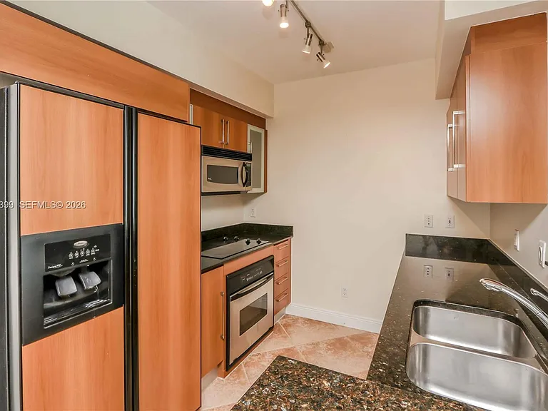 335 Biscayne Blvd #3510 — Photo 7