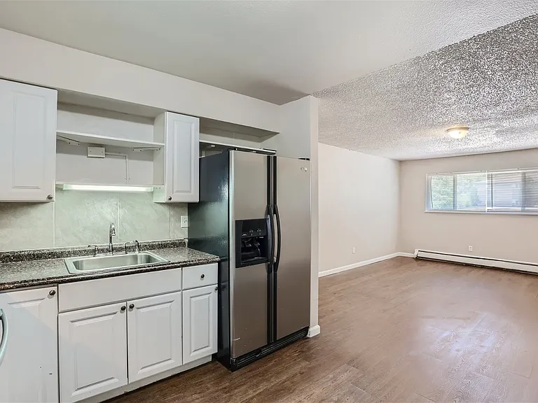 330 Gahart Dr #1 — Photo 11