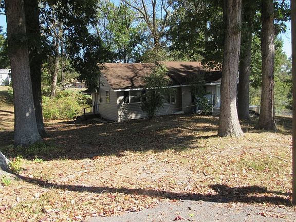 3rd image of 433 Rich Dr