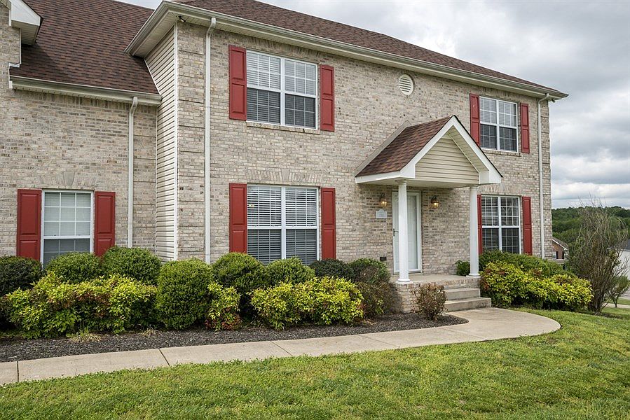 1st image of 743 Cedar Grove Ct