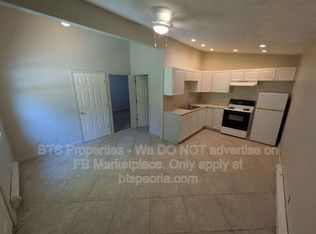 5917 W Plank Rd #6, Peoria, IL 61604