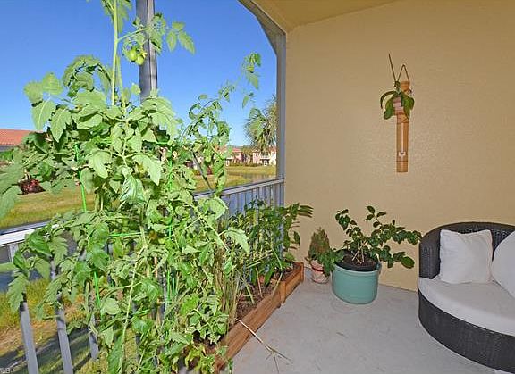 2nd image of 20261 Estero Gardens Cir Unit 203