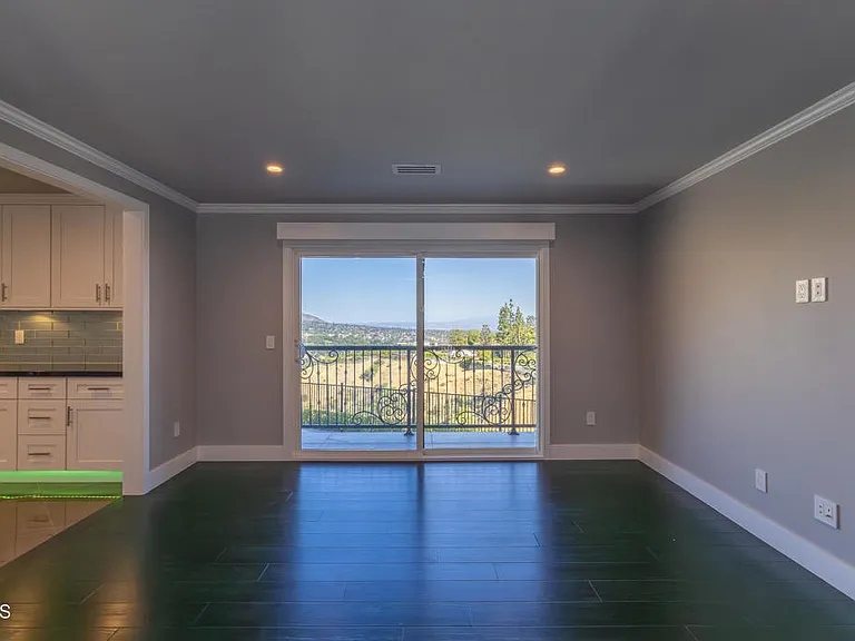 481 Starlight Crest Dr — Photo 10