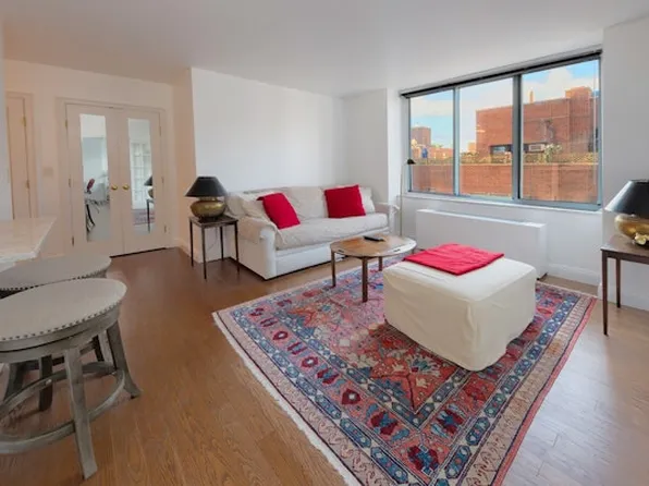 420 East 58th Street image 1 of 4