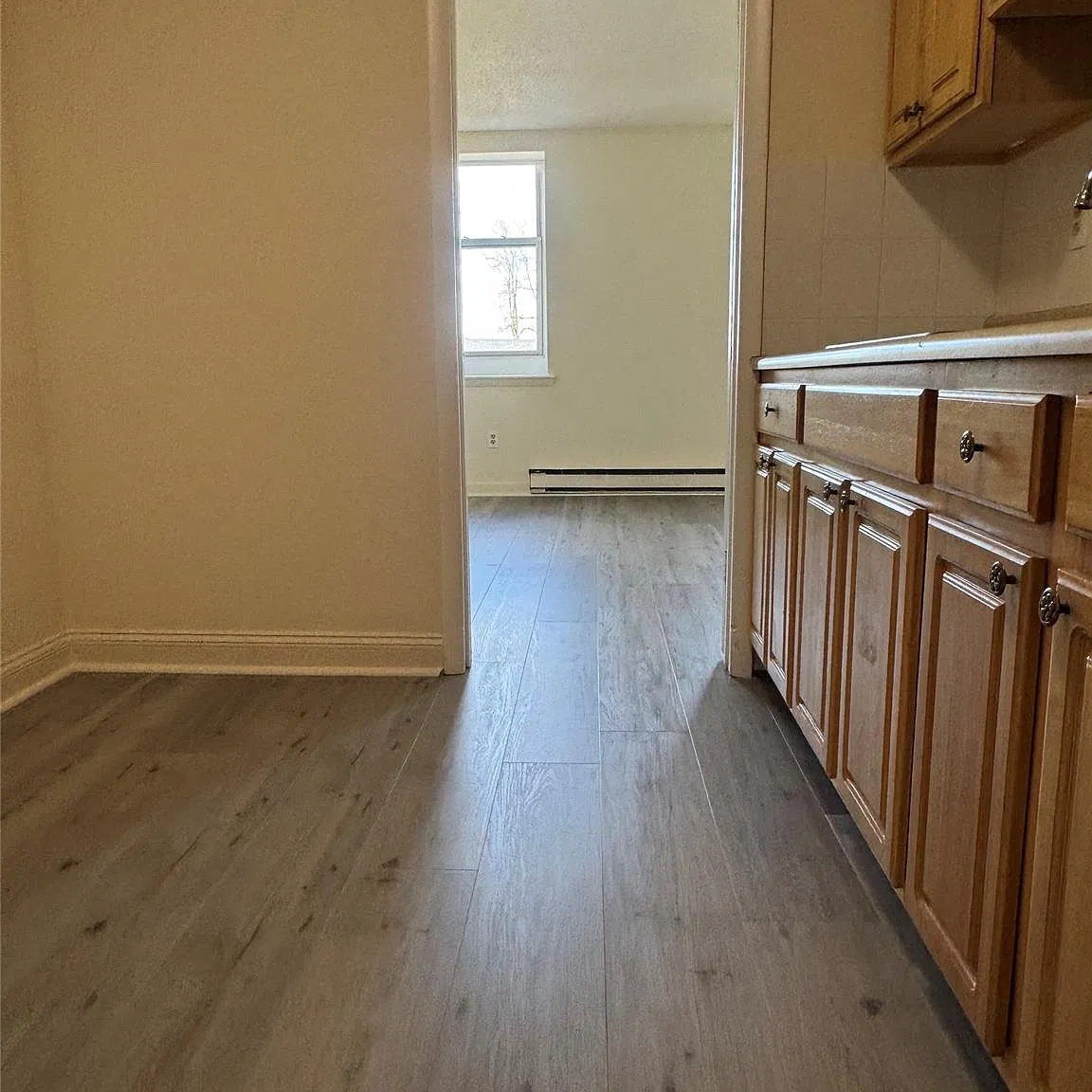 Studio, 1.0 bath, 600 sqft, $1,850 — Photo 2