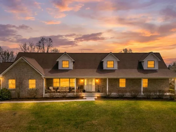 712 Cherry Hill Rd, Amherst, VA 24521