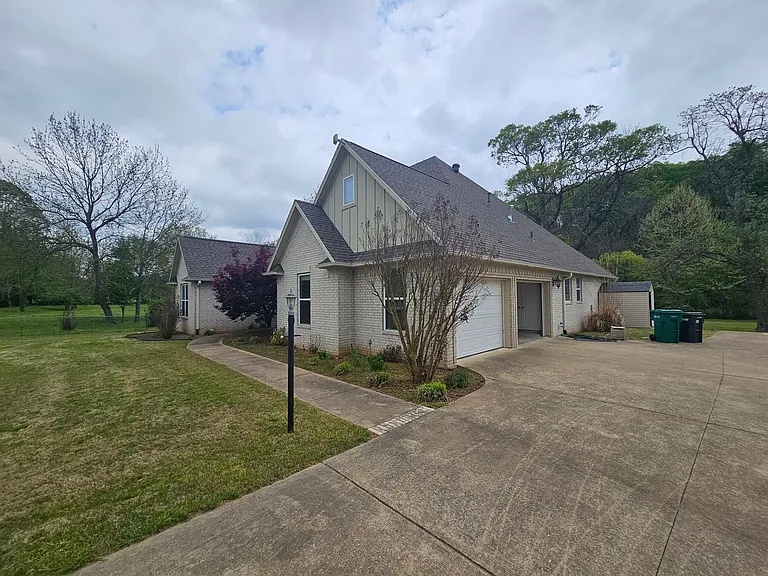 4890 Trout Farm Rd — Photo 2