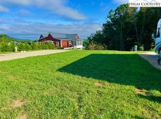 22 Paynes Ct, Roaring Gap, NC 28668